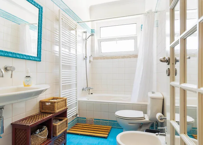 Nesha Gasthuis Lissabon