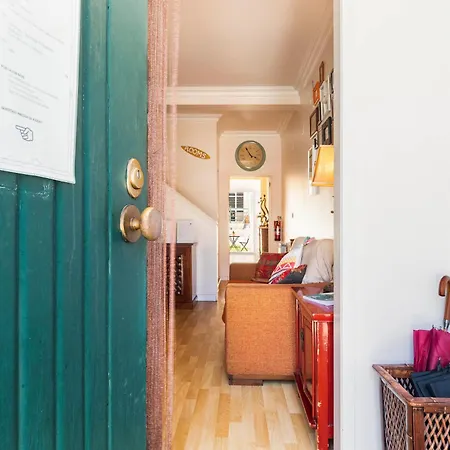 Гостевой дом Nesha Лиссабон